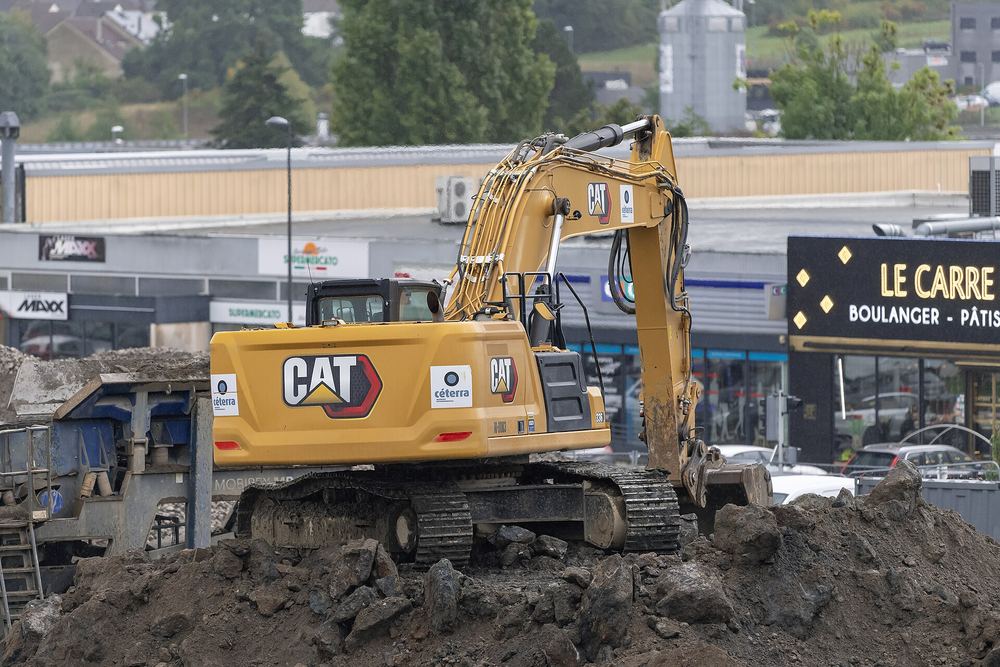 Heavy excavator, 30T+